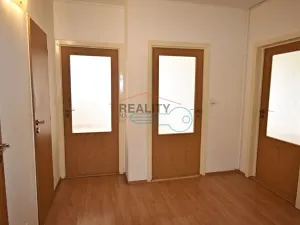 Pronájem bytu 3+kk, Praha - Troja, Lublinská, 65 m2