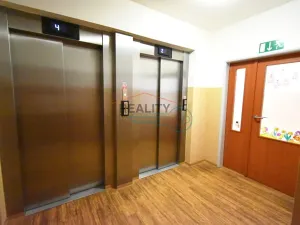 Pronájem bytu 3+kk, Praha - Troja, Lublinská, 65 m2