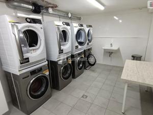 Pronájem bytu 1+kk, Praha - Vinohrady, Perucká, 27 m2