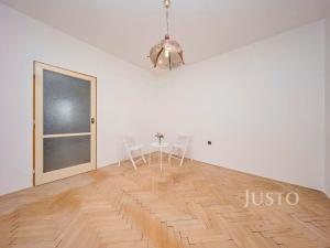 Prodej bytu 3+1, Loštice, Sokolská, 55 m2