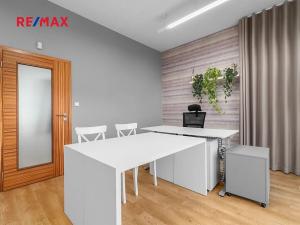 Prodej kanceláře, Plzeň, Plaská, 65 m2