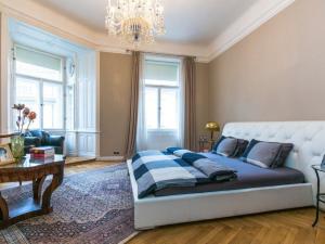 Pronájem bytu 4+1, Praha - Josefov, Široká, 135 m2