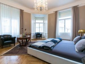 Pronájem bytu 4+1, Praha - Josefov, Široká, 135 m2