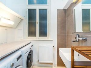 Pronájem bytu 4+1, Praha - Josefov, Široká, 135 m2