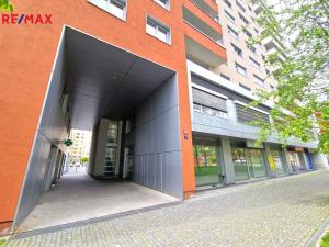 Pronájem bytu 1+kk, Praha - Stodůlky, Sluneční náměstí, 35 m2