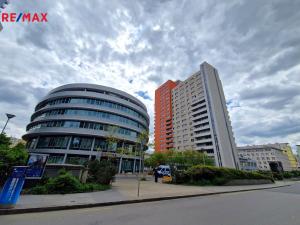 Pronájem bytu 1+kk, Praha - Stodůlky, Sluneční náměstí, 35 m2