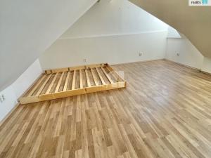 Pronájem bytu 3+kk, Praha - Hrdlořezy, Českobrodská, 65 m2