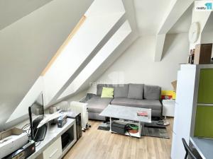 Pronájem bytu 3+kk, Praha - Hrdlořezy, Českobrodská, 65 m2