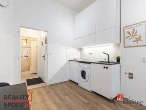 Pronájem bytu 1+kk, Brno - Zábrdovice, Körnerova, 21 m2