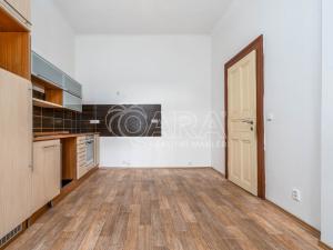 Prodej bytu 2+1, Praha - Smíchov, Elišky Peškové, 80 m2