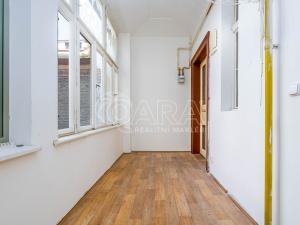 Prodej bytu 2+1, Praha - Smíchov, Elišky Peškové, 80 m2