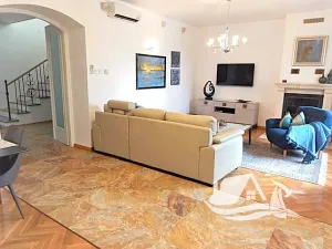 Prodej vily, Umag, Chorvatsko, 400 m2