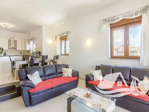 Prodej vily, Ližnjan, Chorvatsko, 310 m2