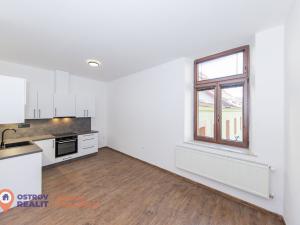 Pronájem bytu 2+kk, Šumperk, Langrova, 67 m2