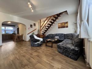 Prodej rodinného domu, Červený Kostelec, Borek, 256 m2