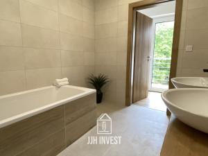Pronájem bytu 5+kk, Praha - Běchovice, Pplk. Nováčka, 139 m2