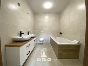 Pronájem bytu 5+kk, Praha - Běchovice, Pplk. Nováčka, 139 m2