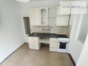 Prodej bytu 3+1, Praha - Hlubočepy, Lamačova, 77 m2