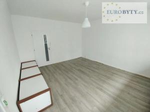 Prodej bytu 3+1, Praha - Hlubočepy, Lamačova, 77 m2