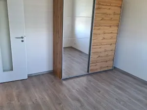 Pronájem bytu 3+kk, Polerady, 71 m2