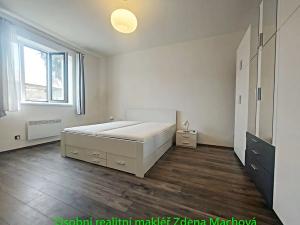 Pronájem bytu 2+kk, Praha - Dolní Měcholupy, Dolnoměcholupská, 46 m2