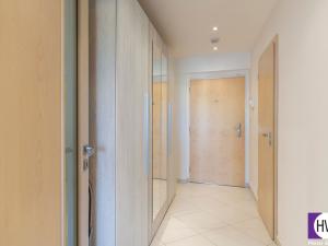 Pronájem bytu 1+kk, Praha - Žižkov, Olšanská, 35 m2