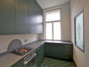 Pronájem bytu 4+1, Praha - Smíchov, Hořejší nábřeží, 117 m2