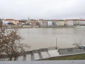 Pronájem bytu 4+1, Praha - Smíchov, Hořejší nábřeží, 117 m2