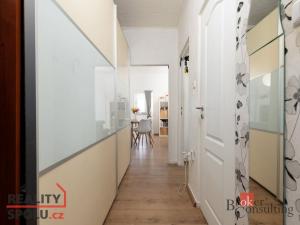 Prodej bytu 3+1, Bruntál, Jesenická, 60 m2