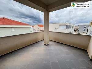 Prodej bytu 3+1, Novalja, Chorvatsko, 54 m2