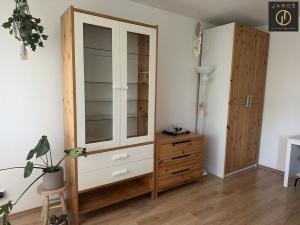 Pronájem bytu 1+kk, Kladno, Anglická, 28 m2
