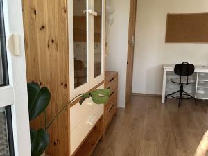 Pronájem bytu 1+kk, Kladno, Anglická, 28 m2