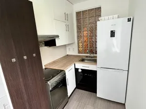 Pronájem bytu 2+kk, Liberec, Vlnařská, 44 m2