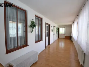 Prodej činžovního domu, Uničov, Masarykovo nám., 307 m2