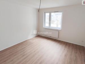 Pronájem bytu 1+kk, Praha - Libeň, Nad Kolčavkou, 30 m2