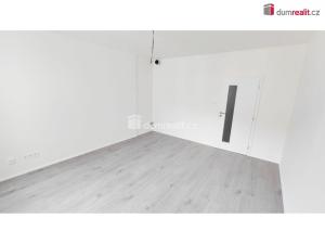 Pronájem bytu 1+kk, Praha - Libeň, Nad Kolčavkou, 30 m2