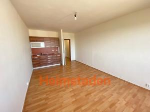 Pronájem bytu 1+kk, Orlová - Lutyně, Osvobození, 29 m2