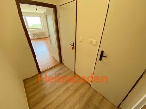 Pronájem bytu 1+kk, Orlová - Lutyně, Osvobození, 29 m2