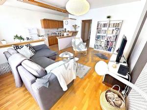 Prodej bytu 4+1, Praha - Řepy, Laudova, 104 m2