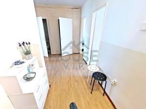Prodej bytu 4+1, Praha - Řepy, Laudova, 104 m2