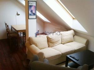 Pronájem bytu 2+kk, Praha - Vinohrady, Londýnská, 45 m2