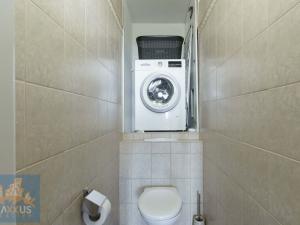 Pronájem bytu 3+1, Praha - Podolí, Kubištova, 93 m2