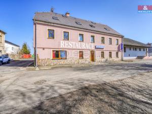 Prodej rodinného domu, Hora Svatého Šebestiána, 560 m2