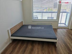 Pronájem bytu 1+kk, Praha - Hloubětín, Kolbenova, 34 m2