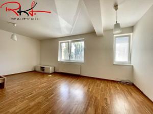 Pronájem bytu 1+kk, Mladá Boleslav, Šmilovského, 39 m2