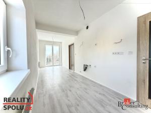 Prodej bytu 1+1, Nová Role, Svobodova, 39 m2