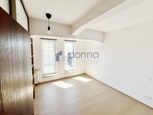 Pronájem bytu 2+kk, Praha - Holešovice, Jankovcova, 44 m2