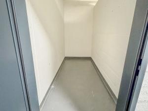 Pronájem bytu 2+kk, Praha - Vysočany, Oktábcových, 54 m2