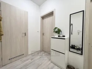 Pronájem bytu 3+kk, Včelná, Pod Tratí, 76 m2