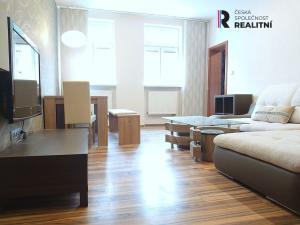 Pronájem bytu 3+1, Karlovy Vary - Rybáře, Nákladní, 99 m2